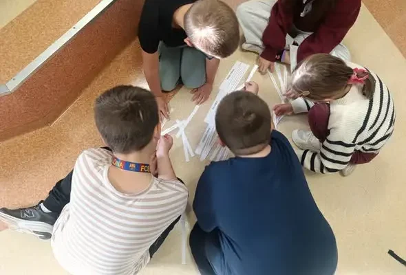 Uczniowie klasy IV w Polkowicach stawiają na praktyczną naukę