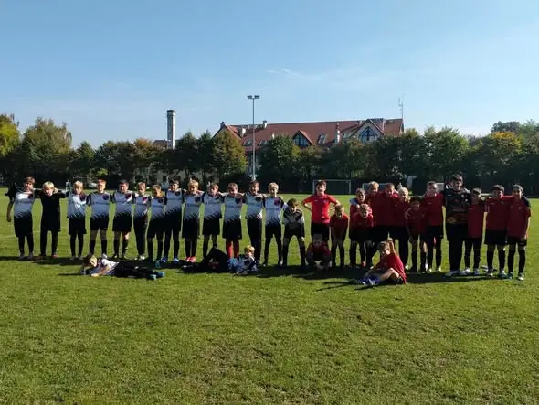 Kolektyw Radwanice podsumowuje kolejkę ligową: zwycięstwa, debiuty i mecz przyjaźni