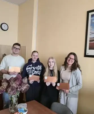 Polkowice: artystyczna czwórka ze szkoły nagrodzona bonami o wartości 600 zł