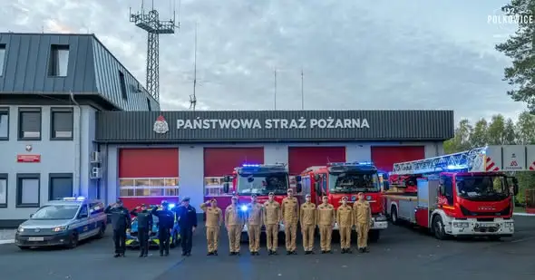 Polkowice oddały hołd strażakom z Niska. Syreny i światła w geście pamięci
