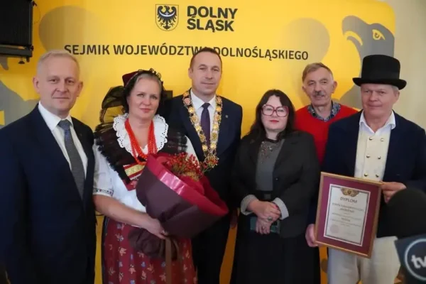 Zespół Marzenie ze Szklarek z najważniejszą nagrodą kulturalną Dolnego Śląska