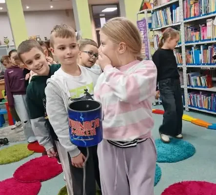 Polkowicka biblioteka uczyła dzieci empatii i świata bez wzroku
