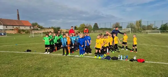 Młodzicy GLKS Gaworzyce wygrali 5:1, żacy z dwoma zwycięstwami w turnieju